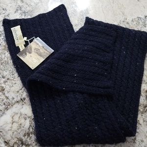 100% wool cashmere navy scarf NWT